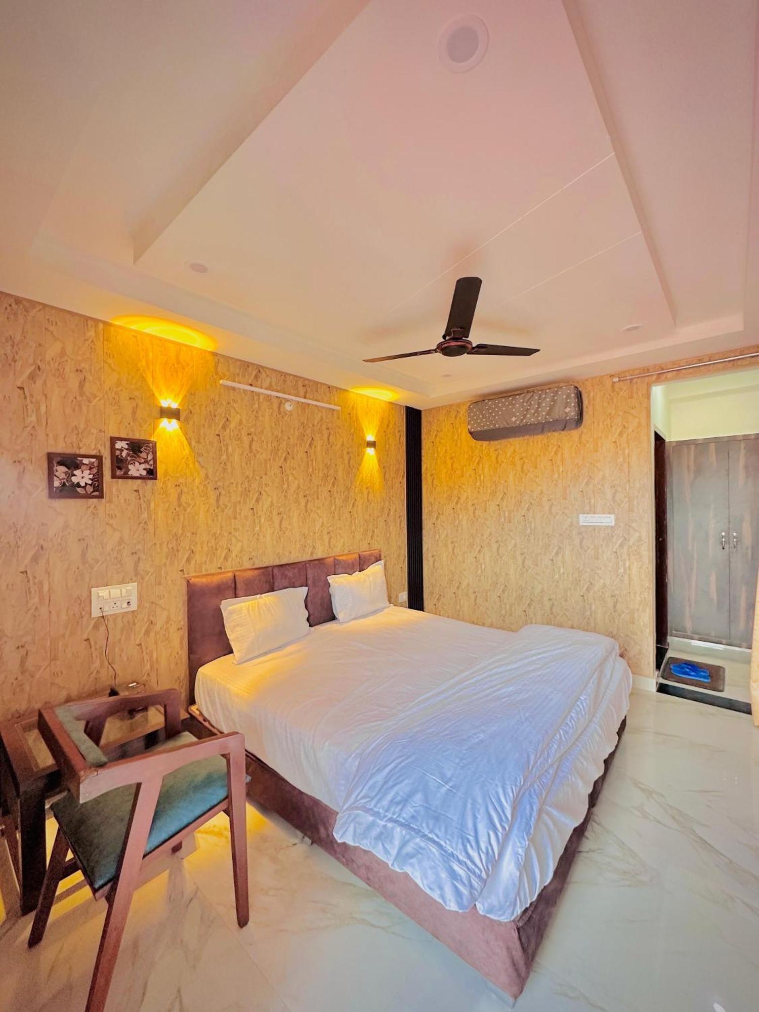 Hotel Tiger View Alwar Exterior foto